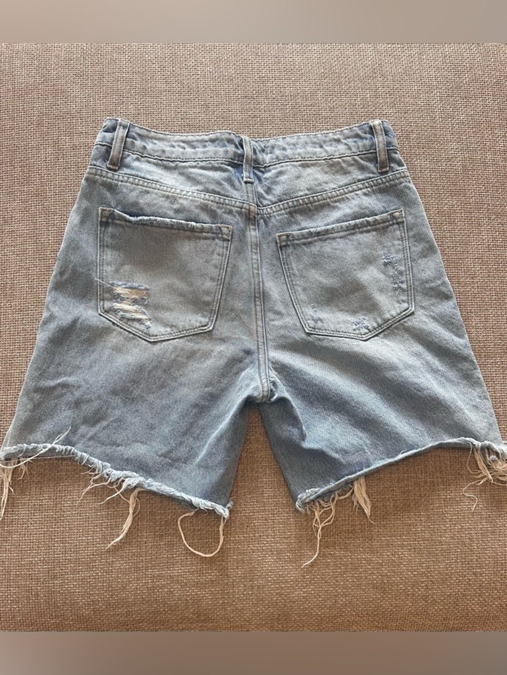 VERVET BY FLYING MONKEY Light Blue Distressed High-Waist Denim Shorts - Picture 3 of 3